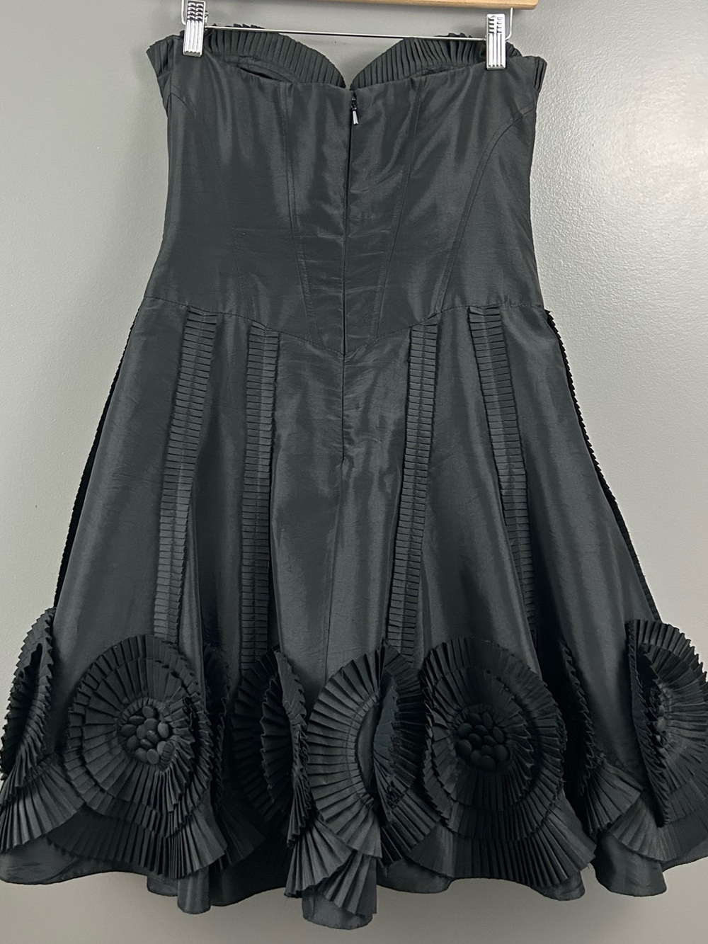 Basix II Strapless Pleated Rosette Cocktail Dress Black Size 6 - Picture 5 of 13